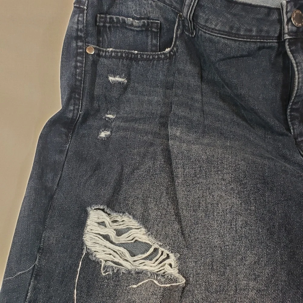 Dip Womens Mid Rise Straight‎ Distressed Jeans Dark Wash Frayed Hem 18W NEW - Picture 5 of 10